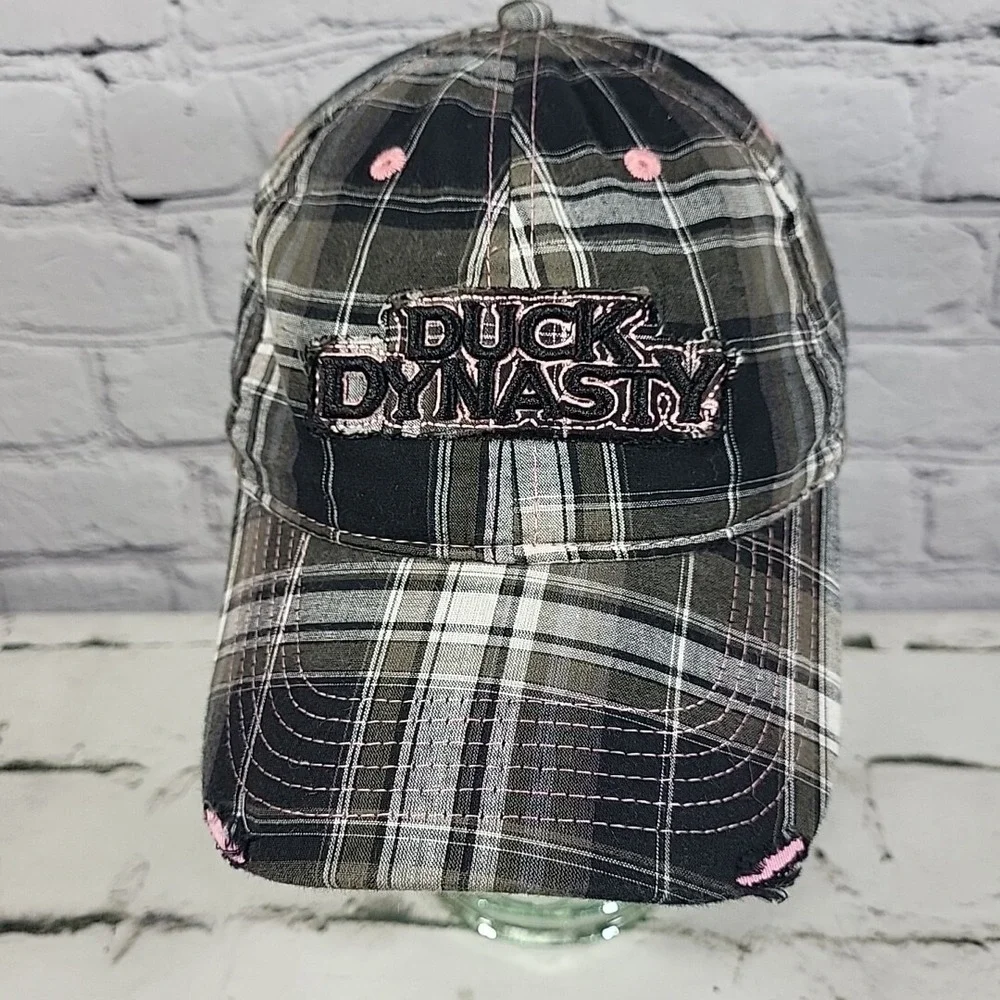 Duck Dynasty Hat Ladies Fit One Size Plaid Distressed Adjustable Ball‎ Cap